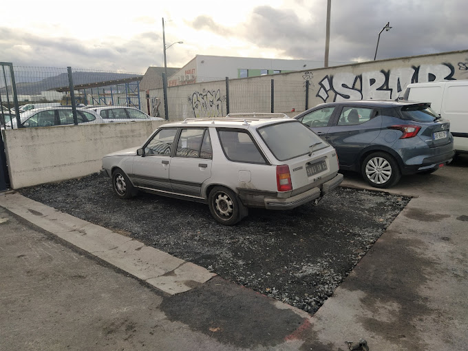 Aperçu des activités de la casse automobile CLERMONT DEMOLITION AUTO située à CLERMONT-FERRAND (63000)